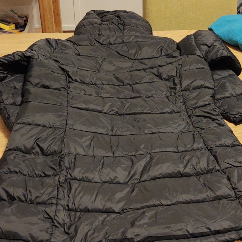 Amazon essential puffy jacket - Picture 4 of 5
